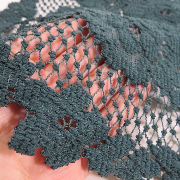 Heritage Lace dark Hunter Green Victorian Rose Lace Doily 11" St Patrickrick - Picture 7 of 7